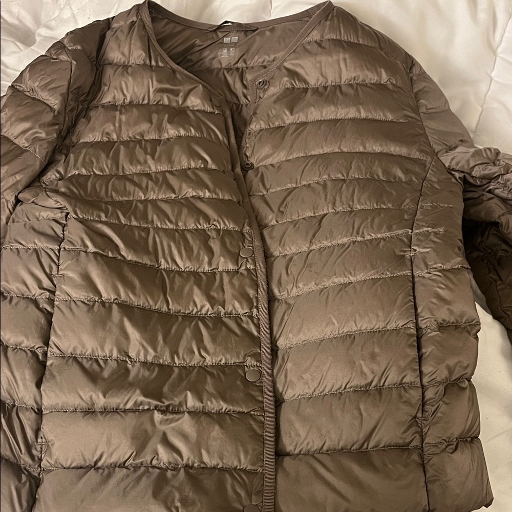 Uniqlo Women's Puffer Jacket - Brown